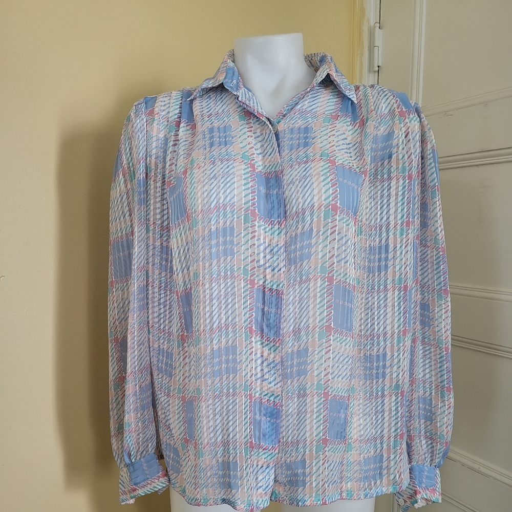 La chine classic by Galinda Wang button down blouse
